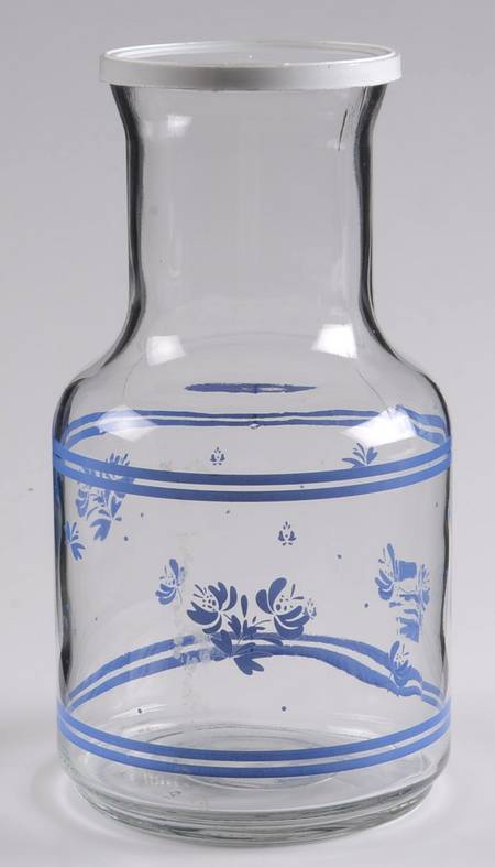 Yorktowne Glassware Decanter by Pfaltzgraff