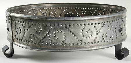 Yorktowne China Casserole, Metal Stand Only