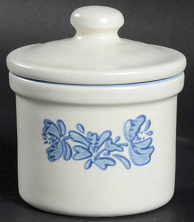 Yorktowne Mini Canister & Lid
