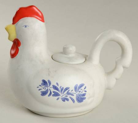 Yorktowne Sculpted Teapot for Individual Teapot & Lid w/Cup