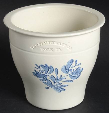 Yorktowne 6" Flower Pot