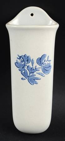 Yorktowne Wall/Hanging Vase