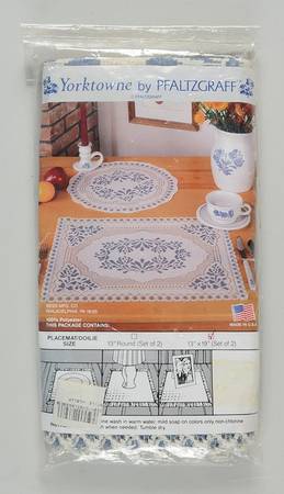 Yorktowne Cloth Placemat - Set of 2