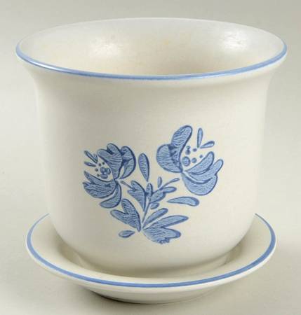 Yorktowne 4" Flower Pot & Underplate