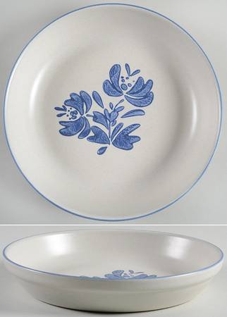 Yorktowne Pie Serving Plate by Pfaltzgraff