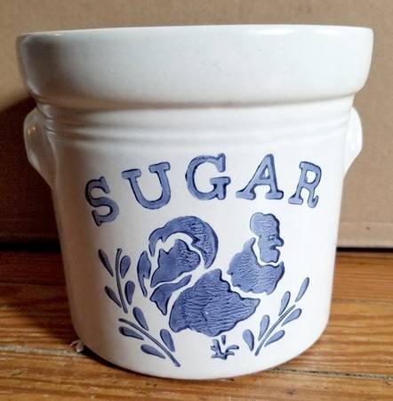 Yorktowne Sugar Canister No Lid