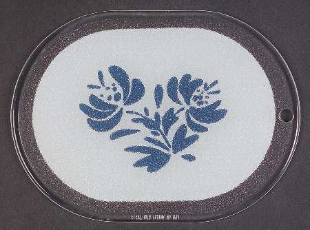 Yorktowne Small Oval Acrylic Cutting Board