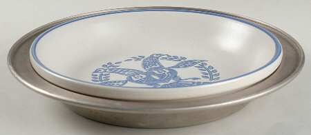 Yorktowne Metal Pie Serving Plate with Insert