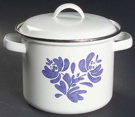Yorktowne 2.5 Quart Metal Stew Pot