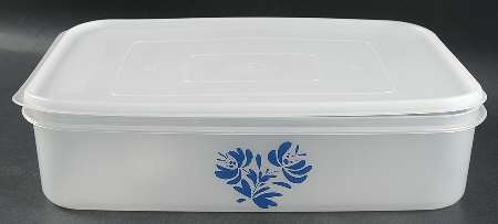 Yorktowne 14" Plastic Rectangular Storage Box