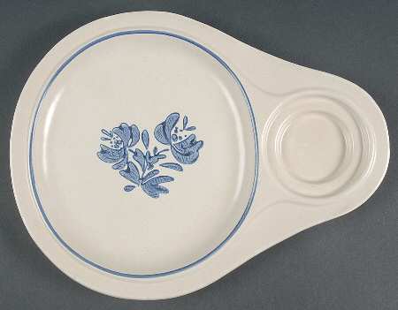 Yorktowne Oval Snack Tray by Pfaltzgraff