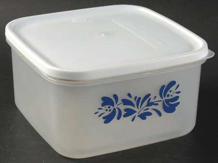 Yorktowne 5" Plastic Container with Lid