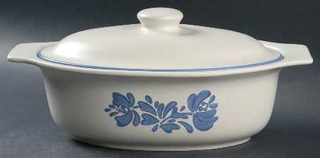 Yorktowne 1 Quart Oval Covered Casserole