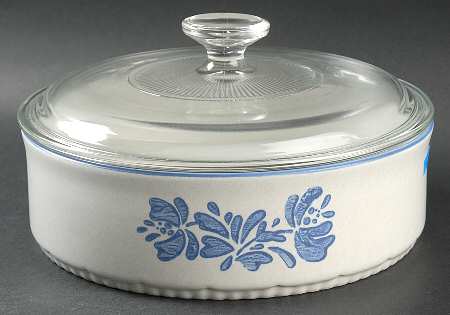 Yorktowne 2 Quart Round Baker & Lid by Pfaltzgraff
