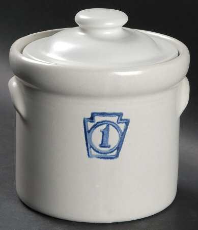 Yorktowne Small Canister & Lid by Pfaltzgraff