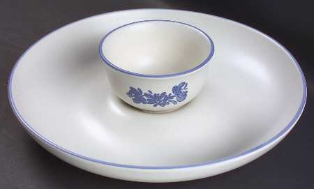 Yorktowne Chip/Dip Set (2 Piece) by Pfaltzgraff