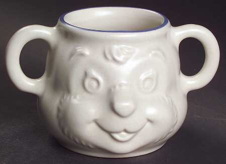 Yorktowne Child's Mug by Pfaltzgraff