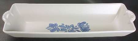 Yorktowne 16" Bread Basket