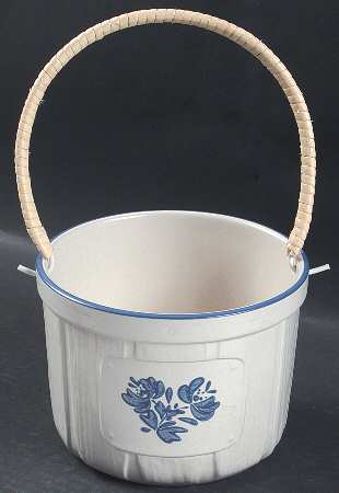 Yorktowne Berry Bucket with Wicker Handle by Pfaltzgraff