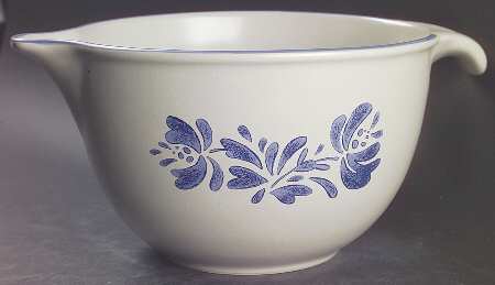 Yorktowne Oversize Batter Bowl by Pfaltzgraff