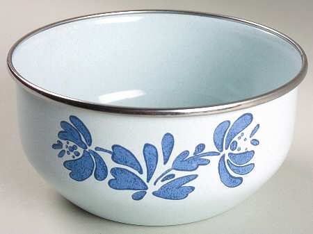 Yorktowne 5 3/4" Metal Bowl