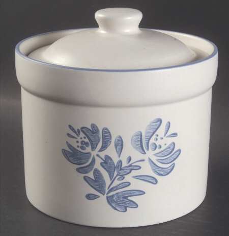 Yorktowne Medium Canister & Lid