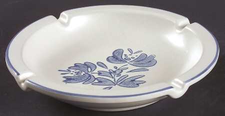 Yorktowne Small Ashtray
