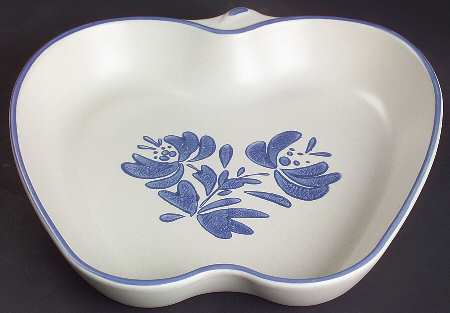 Yorktowne Large Baked Apple Dish by Pfaltzgraff