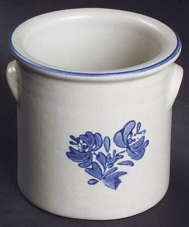Yorktowne Miniature Open Crock