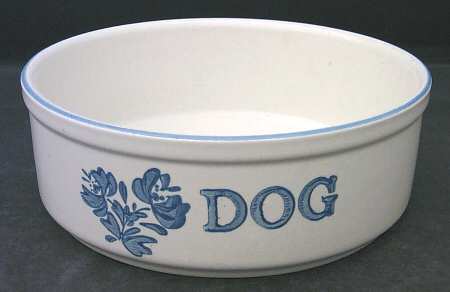 Yorktowne Dog Bowl