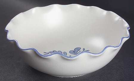 Yorktowne Large Round Fluted Bowl by Pfaltzgraff