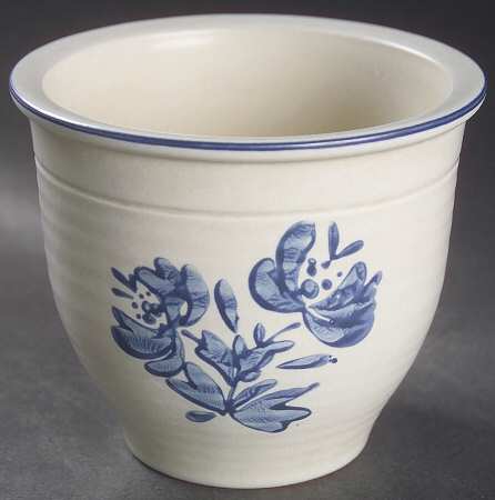 Yorktowne 4" Flower Pot