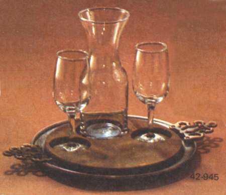 Yorktowne Thee & Me Wine Set (Glass Carafe, 2 Wine, Tray)