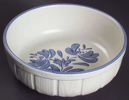 Yorktowne 7" 1 Quart Harvest Bowl by Pfaltzgraff