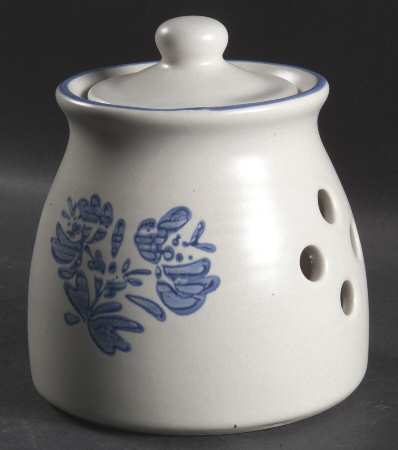 Yorktowne Garlic Keeper & Lid by Pfaltzgraff