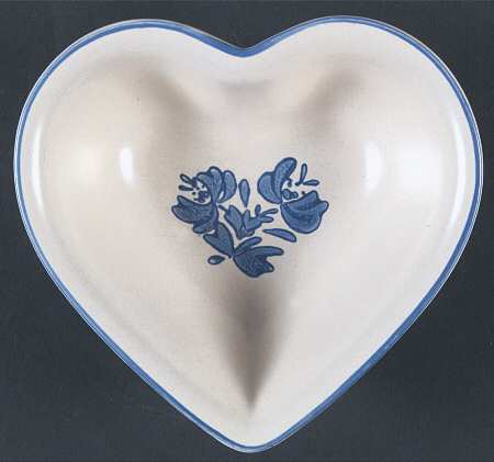Yorktowne 6" Heart Shaped Bowl