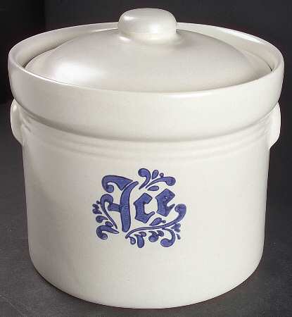 Yorktowne Ice Crock with Lid & Metal Insert