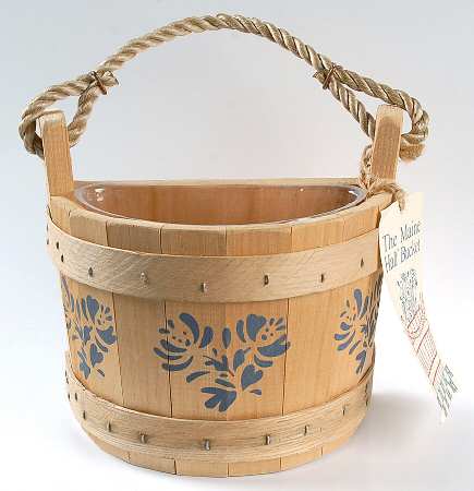 Yorktowne Maine Half Bucket