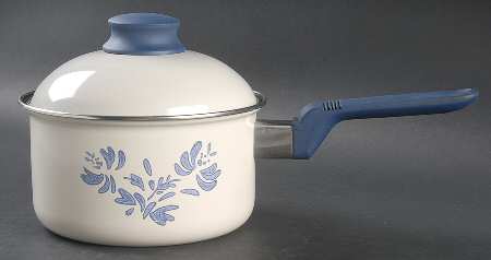 Yorktowne 1 Qt Metal Saucepan