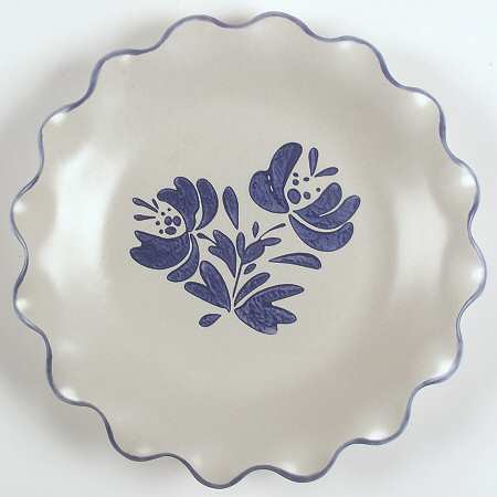 Yorktowne 10" Ruffled Plate