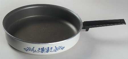 Yorktowne 10" Open Metal Skillet