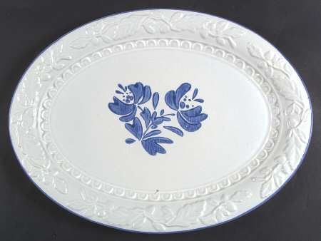 Yorktowne 18" Embossed Oval Serving Platter