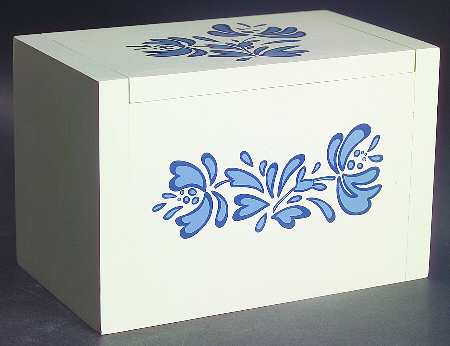 Yorktowne Wood Recipe Box & Lid