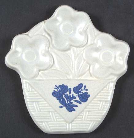 Yorktowne Trivet