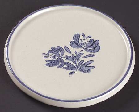 Yorktowne Trivet by Pfaltzgraff