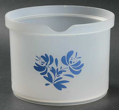 Yorktowne 4" Plastic Storage Jar No Lid