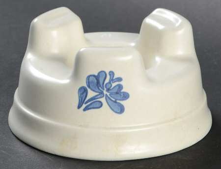 Yorktowne Stand for Butter Sauce