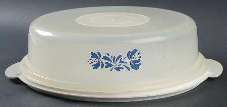 Yorktowne Plastic Pie Plate with Dome