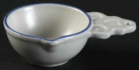 Yorktowne 1/3 Cup Measuring Cup by Pfaltzgraff