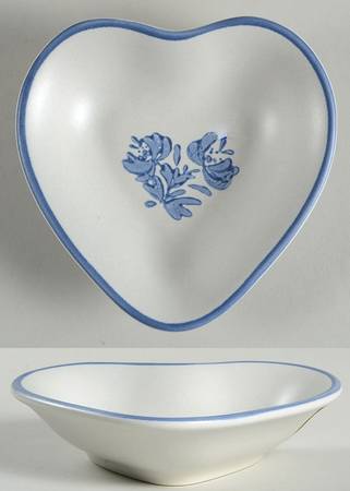 Yorktowne Heart Shaped Dish